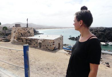 Drago Canarias alerta sobre la turistificación de El Cotillo, en Fuerteventura: ya hay 3 plazas turísticas por cada 2 habitantes Drago Canarias alerta sobre la turistificación de El Cotillo, en Fuerteventura: ya hay 3 plazas turísticas por cada 2 habitantes