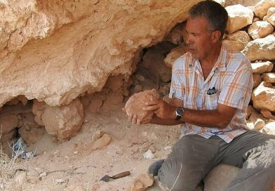 Desde el Colectivo Imastanen queremos expresar pública y oficialmente nuestro respaldo al Prof. Dr. Youssef Bokbot, eminente arqueólogo amazigh Desde el Colectivo Imastanen queremos expresar pública y oficialmente nuestro respaldo al Prof. Dr. Youssef Bokbot, eminente arqueólogo amazigh