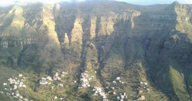 Iniciativa por La Gomera (IxLG) plantea mejoras al futuro Plan General de Valle Gran Rey para reforzar su sostenibilidad y seguridad