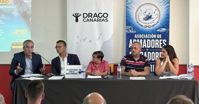Sector pesquero y soberanía, los temas que centraron el debate en “Futuro del mar canario”