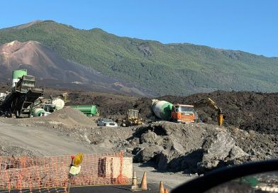 Ben Magec denuncia la “pasividad” de las administraciones “ante la extracción ilegal de áridos en la colada del Tajogaite y exige su cierre inmediato”